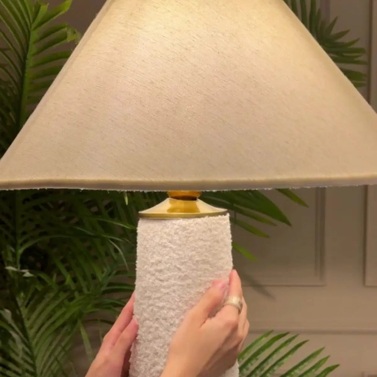 Solid Wooden Boucle Floor Lamp